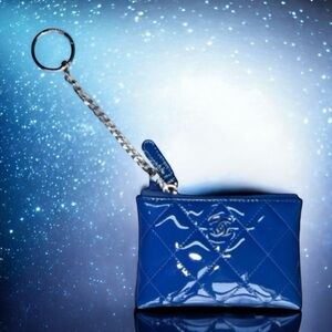 💞CHANEL Cobalt Blue Patent Leather Tonal CC Logo Card Wallet Key Holder SHW